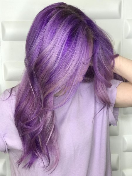 Сиреневый цвет волос
