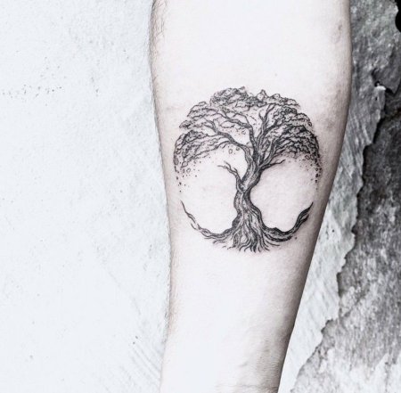 Дерево тату
