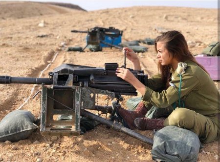 Женщины в израильской армии