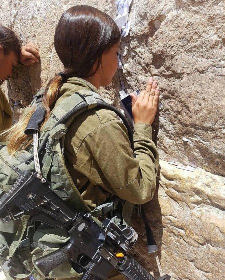 Девушки в израильской армии