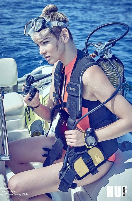 Джессика альба scuba