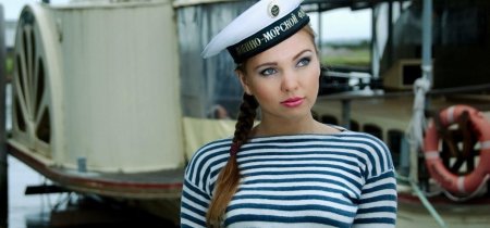 День рождения русской тельняшки августа