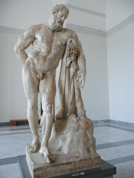 Греческие скульптуры геракл