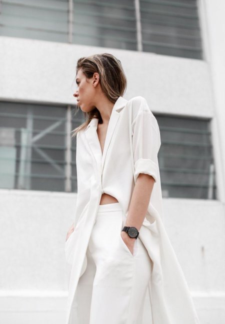 Белая одежда