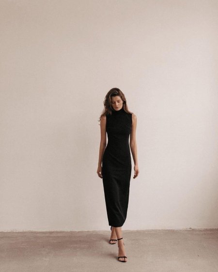 Платье минимализм