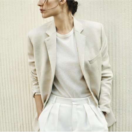 Стиль минимализм в одежде