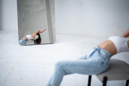 Фотосессия в стиле минимализм