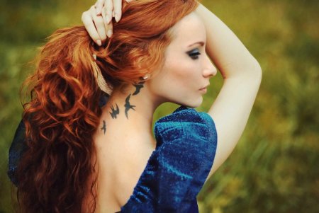Рыжая красавица