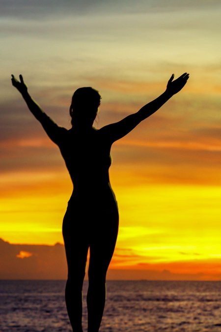 Закат девушка