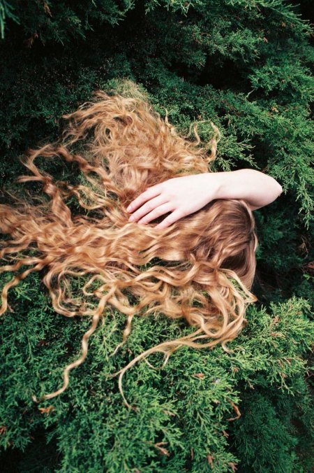 Длинные спутанные волосы