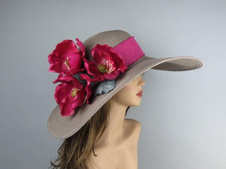 Шляпа с цветами