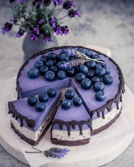 Чизкейк с черникой