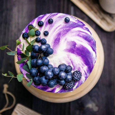 Торт черника манго