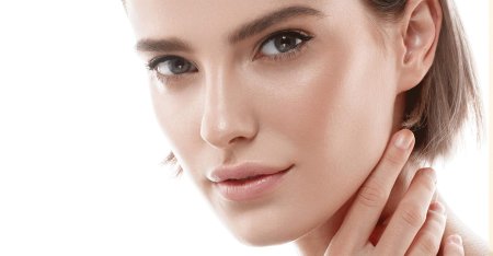 Женское лицо