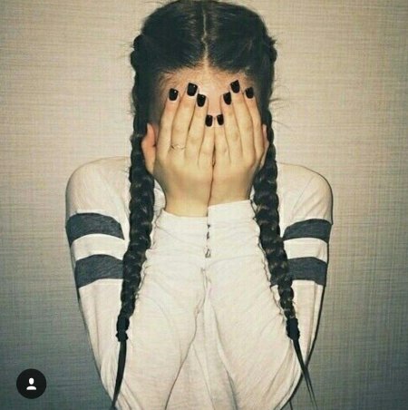 Девушка и женщина