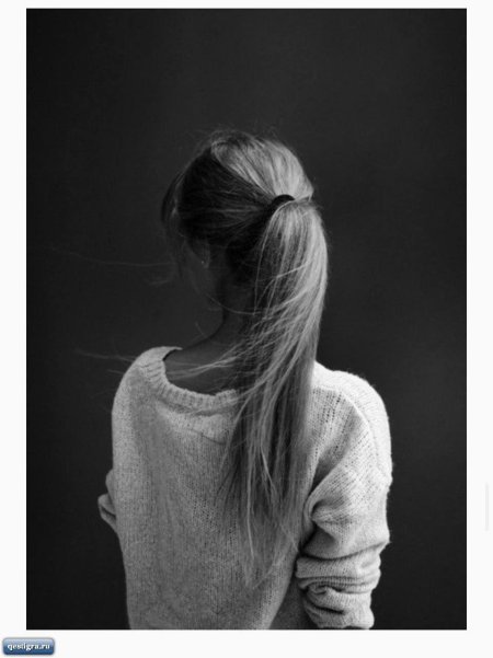 Девушка со спины