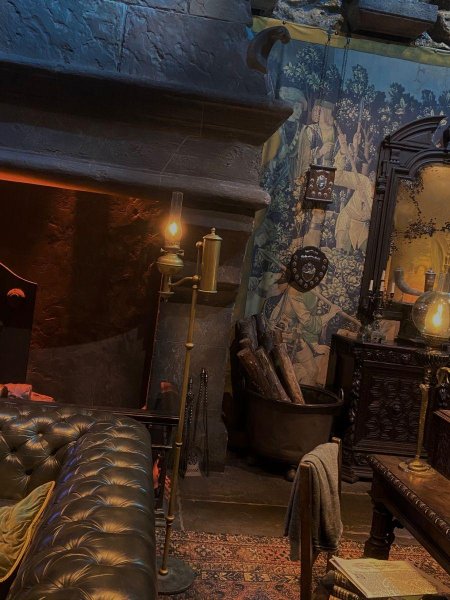 Гарри поттер комната в хогвартс