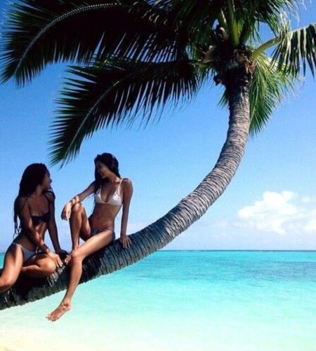 Девушка на мальдивах