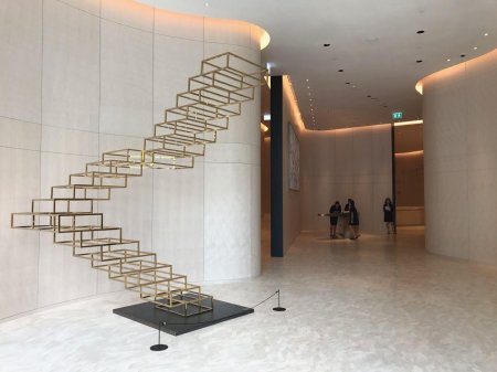 Лестница в интерьере