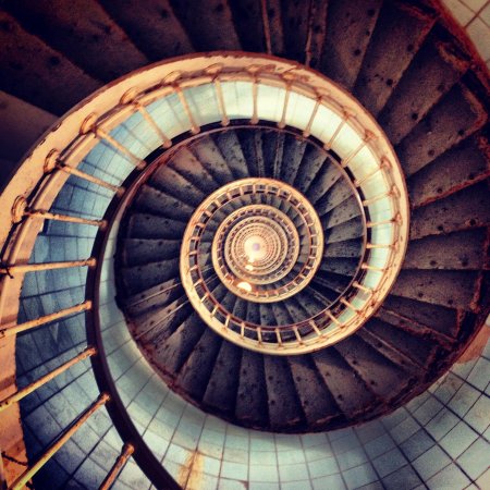 Винтовая лестница вид сверху