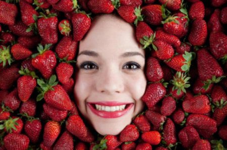 Много клубники