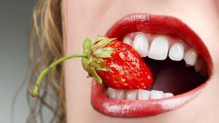 Красивая улыбка зубы