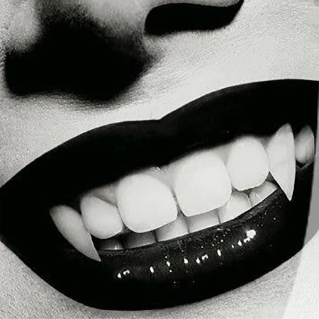 Вампир зубы