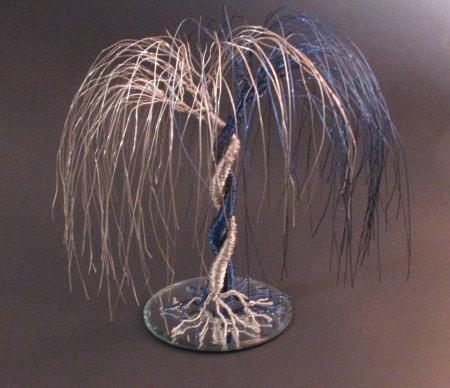 Дерево для украшений из проволоки