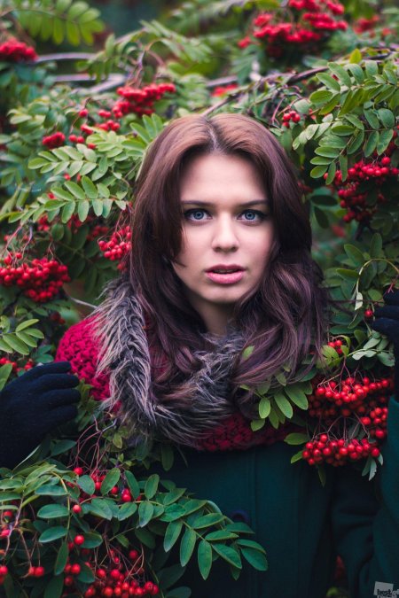 Фотосессия с рябиной