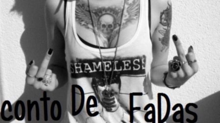 Девушки с татуировками