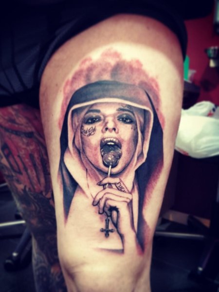 Монашка тату