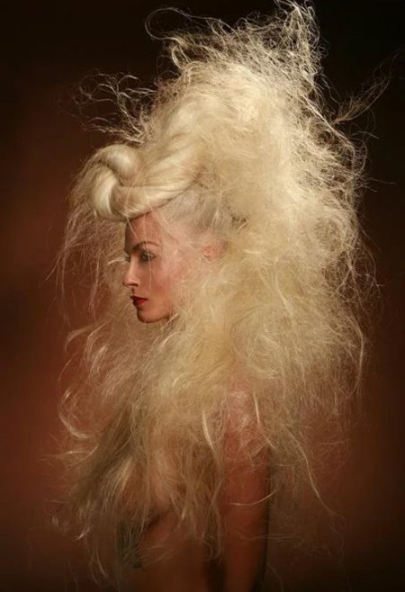 Прическа необычная