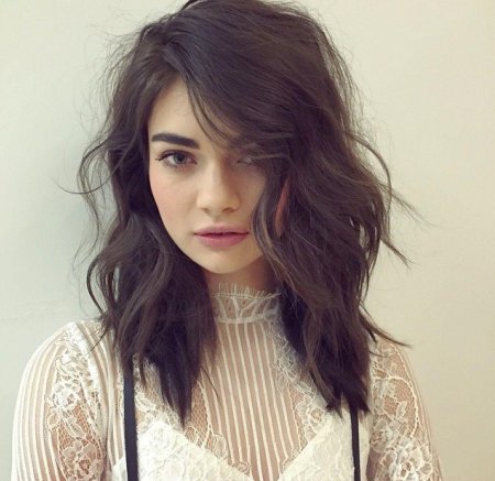 Модные стрижки на длинные волосы