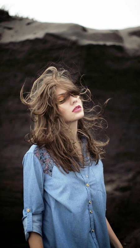 Джинсовая рубашка женская