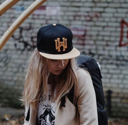 Классическая бейсболка