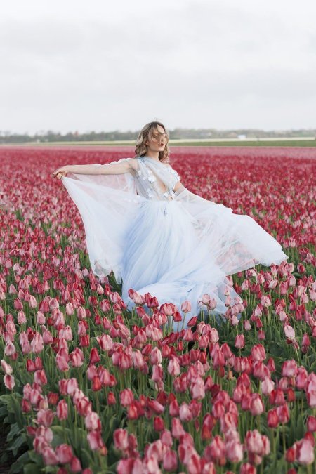 Фотосессия с тюльпанами