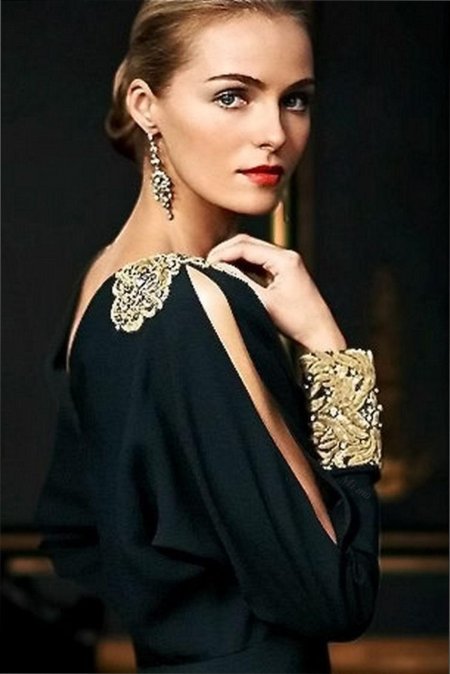 Элегантная девушка