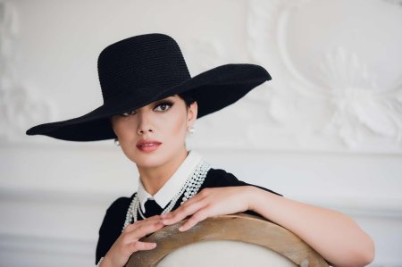 Элегантная женщина