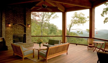 Терраса в загородном доме