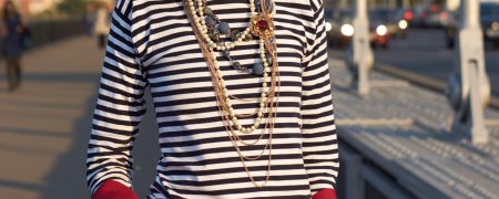 Коко шанель в тельняшке