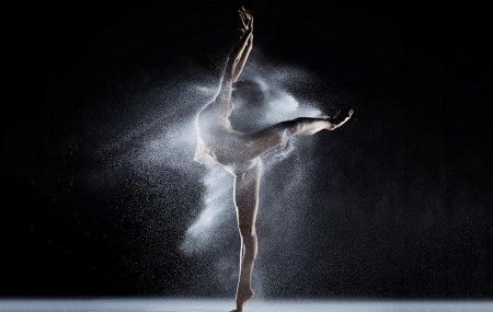 Тело балерины