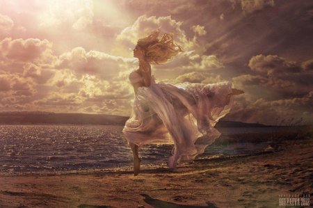 Девушка на ветру