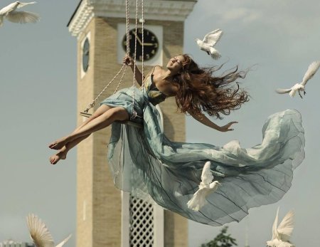 Девушка в полете