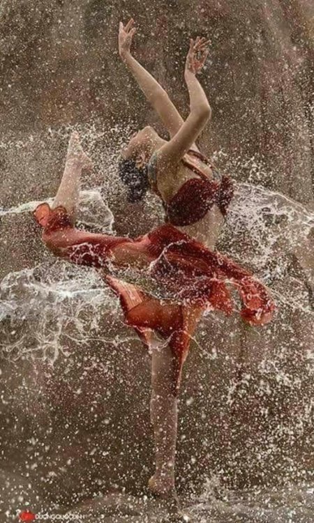 Танец под дождем