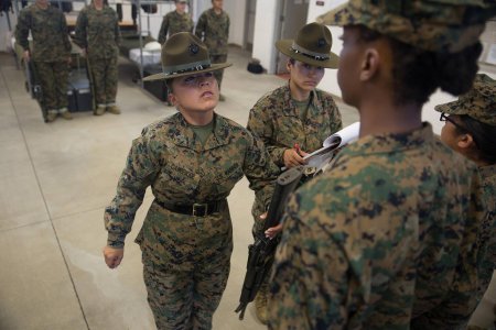 Американские женщины военные