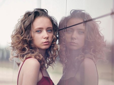 Портрет с отражением