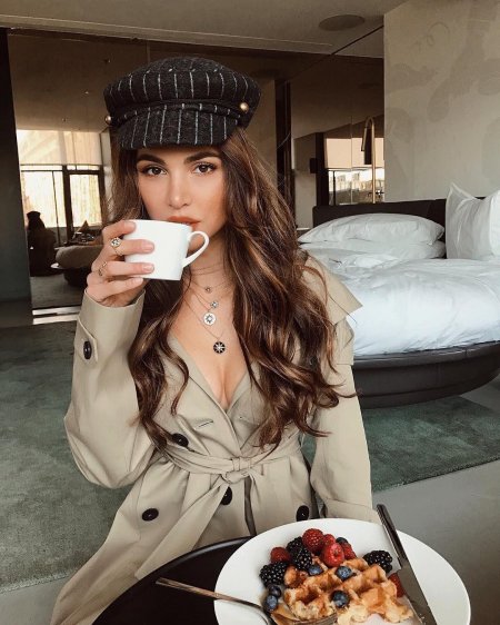 Негин мирсалехи