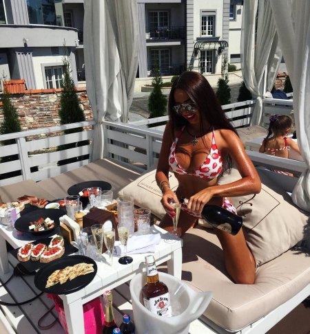 Лакшери герлз