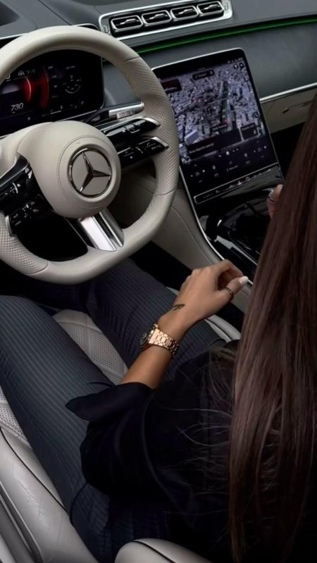 Автомобиль для девушки