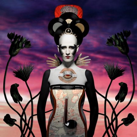 Сюрреализм в костюме